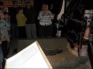 30 сентября 2009 г., Барнаул   Египетские мумии в Барнауле