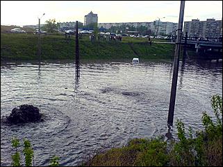 14 мая 2007 г., Барнаул   Потоп после дождя в Барнауле