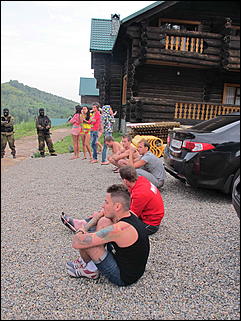    На одной из алтайских турбаз задержали любителей «экстази» и амфетамина