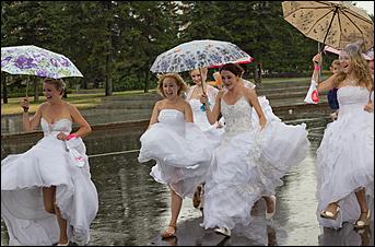 19 июнь 2016 г., Барнаул Юлия Нахимова   Сбежавшие невесты