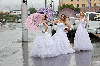 19 июнь 2016 г., Барнаул Юлия Нахимова   Сбежавшие невесты