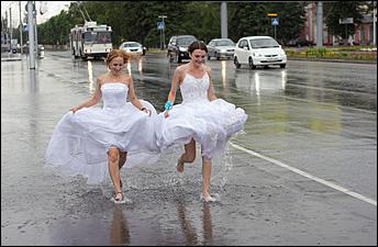 19 июнь 2016 г., Барнаул Юлия Нахимова   Сбежавшие невесты
