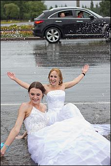 19 июнь 2016 г., Барнаул Юлия Нахимова   Сбежавшие невесты