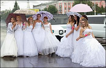 19 июнь 2016 г., Барнаул Юлия Нахимова   Сбежавшие невесты