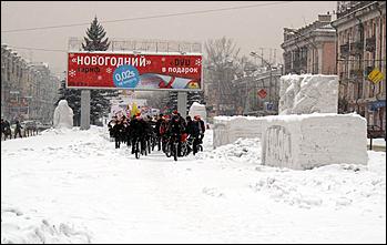 25 декабря 2005 г., Барнаул   Праздничное шествие "Новогодний восторг" 