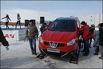 13 марта 2010 г, Барнаул   "Весенний фестиваль Nissan" от официального дилера Nissan в Алтайском крае Автоцентра АНТ