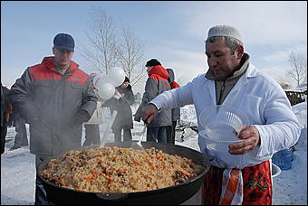 13 марта 2010 г, Барнаул   "Весенний фестиваль Nissan" от официального дилера Nissan в Алтайском крае Автоцентра АНТ