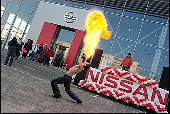 23 февраля 2011 г., Барнаул   Презентация обновленного NISSAN X-trail от официального дилера Nissan в Алтайском крае Автоцентра АНТ.