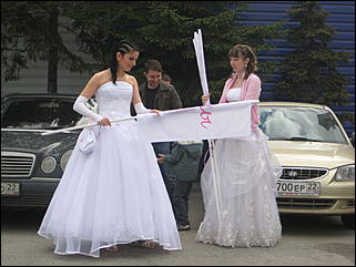 25 май 2013 г., Барнаул   "Сбежавшие невесты" Барнаула