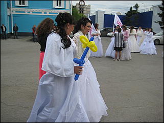 25 май 2013 г., Барнаул   "Сбежавшие невесты" Барнаула