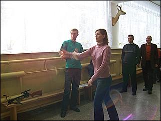 29 ноября 2008 г., Барнаул   Соревнования по метанию ножей: турнир для СМИ