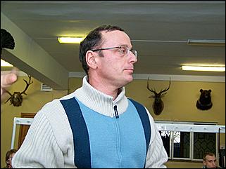 29 ноября 2008 г., Барнаул   Соревнования по метанию ножей: турнир для СМИ