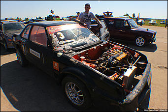 11.06.2016   Рев моторов и адреналин: как гонщики Сибри соревновались на скорость в Алтайском крае