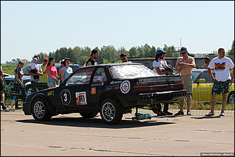 11.06.2016   Рев моторов и адреналин: как гонщики Сибри соревновались на скорость в Алтайском крае