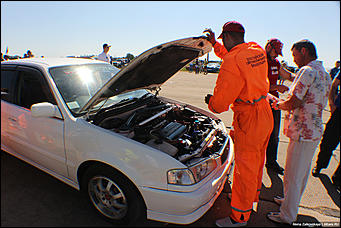 11.06.2016   Рев моторов и адреналин: как гонщики Сибри соревновались на скорость в Алтайском крае