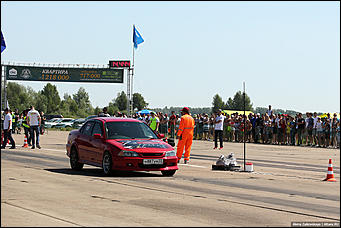 11.06.2016   Рев моторов и адреналин: как гонщики Сибри соревновались на скорость в Алтайском крае