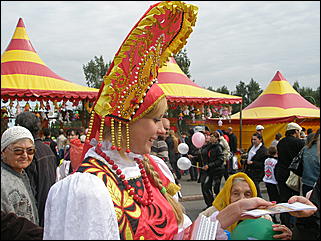 4 сентября 2010г., Барнаул   Открытие Дня города на пл.Сахарова