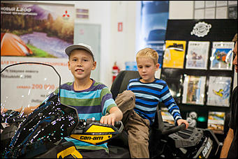 11 сентябрь 2015 г., Барнаул   Автоцентр АНТ провел презентацию нового поколения Mitsubishi L200