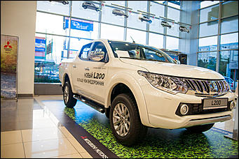 11 сентябрь 2015 г., Барнаул   Автоцентр АНТ провел презентацию нового поколения Mitsubishi L200