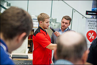 11 сентябрь 2015 г., Барнаул   Автоцентр АНТ провел презентацию нового поколения Mitsubishi L200