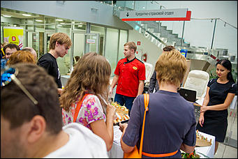 11 сентябрь 2015 г., Барнаул   Автоцентр АНТ провел презентацию нового поколения Mitsubishi L200