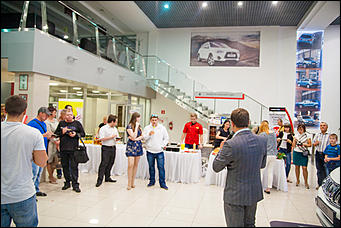 11 сентябрь 2015 г., Барнаул   Автоцентр АНТ провел презентацию нового поколения Mitsubishi L200