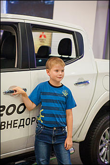 11 сентябрь 2015 г., Барнаул   Автоцентр АНТ провел презентацию нового поколения Mitsubishi L200