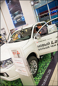 11 сентябрь 2015 г., Барнаул   Автоцентр АНТ провел презентацию нового поколения Mitsubishi L200