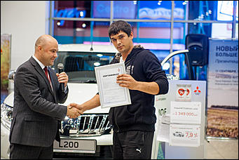 11 сентябрь 2015 г., Барнаул   Автоцентр АНТ провел презентацию нового поколения Mitsubishi L200