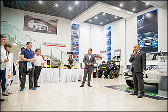 11 сентябрь 2015 г., Барнаул   Автоцентр АНТ провел презентацию нового поколения Mitsubishi L200