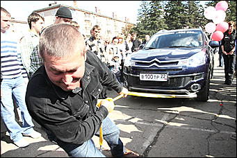 11 сентября 2011, г.Рубцовск   Официальный дилер CITROЁN в Алтайском крае – Автоцентр АНТ
поздравил жителей Рубцовска с днем рождения города 11 сентября 2011г.!