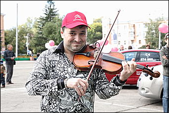 11 сентября 2011, г.Рубцовск   Официальный дилер CITROЁN в Алтайском крае – Автоцентр АНТ
поздравил жителей Рубцовска с днем рождения города 11 сентября 2011г.!