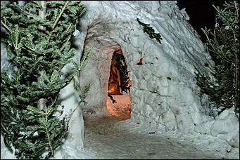 7 январь 2016 г., Барнаул   Архиерейская Божественная литургия прошла в Покровском кафедральном соборе