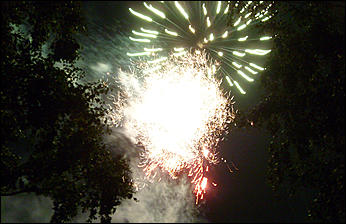 30 августа 2008 г., Барнаул   Праздничный фейерверк "С Днем рождения Барнаул"
