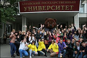 Барнаул   Yеделя «Di-Ланча» от радио DFM