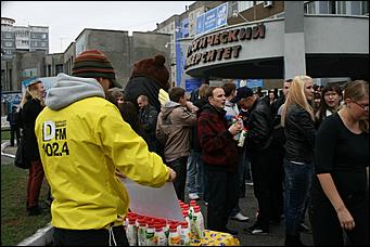 Барнаул   Yеделя «Di-Ланча» от радио DFM