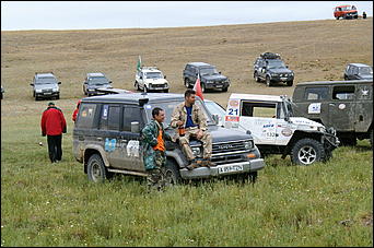 28 июля 2007 г., Курайская степь   2-ой Всероссийский внедорожный фестиваль «Алтай 2007»