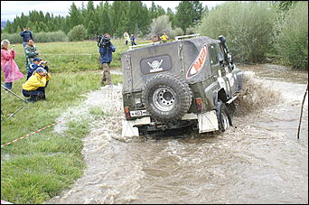 28 июля 2007 г., Курайская степь   2-ой Всероссийский внедорожный фестиваль «Алтай 2007»