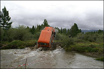 28 июля 2007 г., Курайская степь   2-ой Всероссийский внедорожный фестиваль «Алтай 2007»