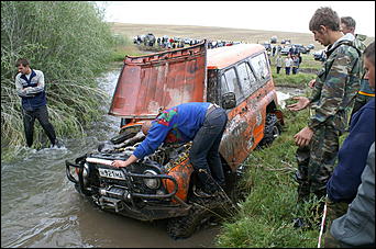 28 июля 2007 г., Курайская степь   2-ой Всероссийский внедорожный фестиваль «Алтай 2007»