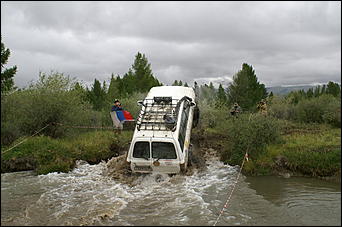 28 июля 2007 г., Курайская степь   2-ой Всероссийский внедорожный фестиваль «Алтай 2007»