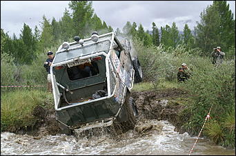28 июля 2007 г., Курайская степь   2-ой Всероссийский внедорожный фестиваль «Алтай 2007»