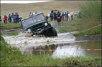 28 июля 2007 г., Курайская степь   2-ой Всероссийский внедорожный фестиваль «Алтай 2007»