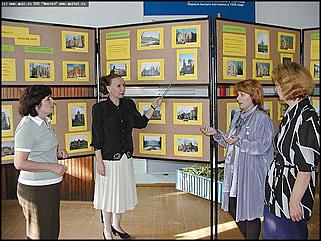    выставка картин и фоторабот "Барнаул - любовь моя"