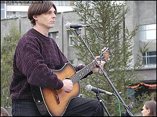    Открытие памятника В. Высоцкому