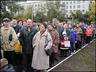    Открытие памятника В. Высоцкому