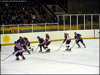    Начало нового сезона началось с крупной победы барнаульского "Мотора"
