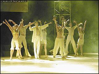    Концерт студии танца "Лариса"