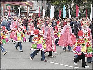    Карнавальное шествие