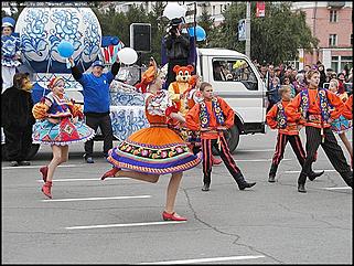    Карнавальное шествие